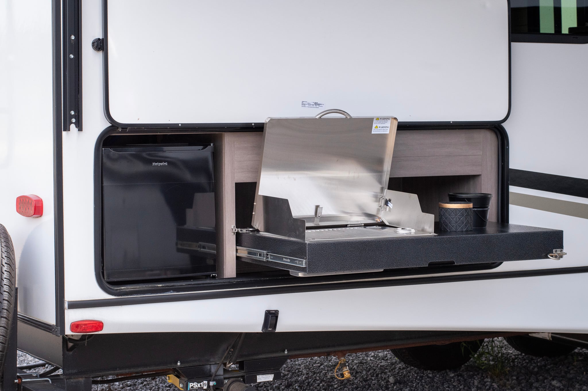 Sunset Trail Camper/RV rental photo 8