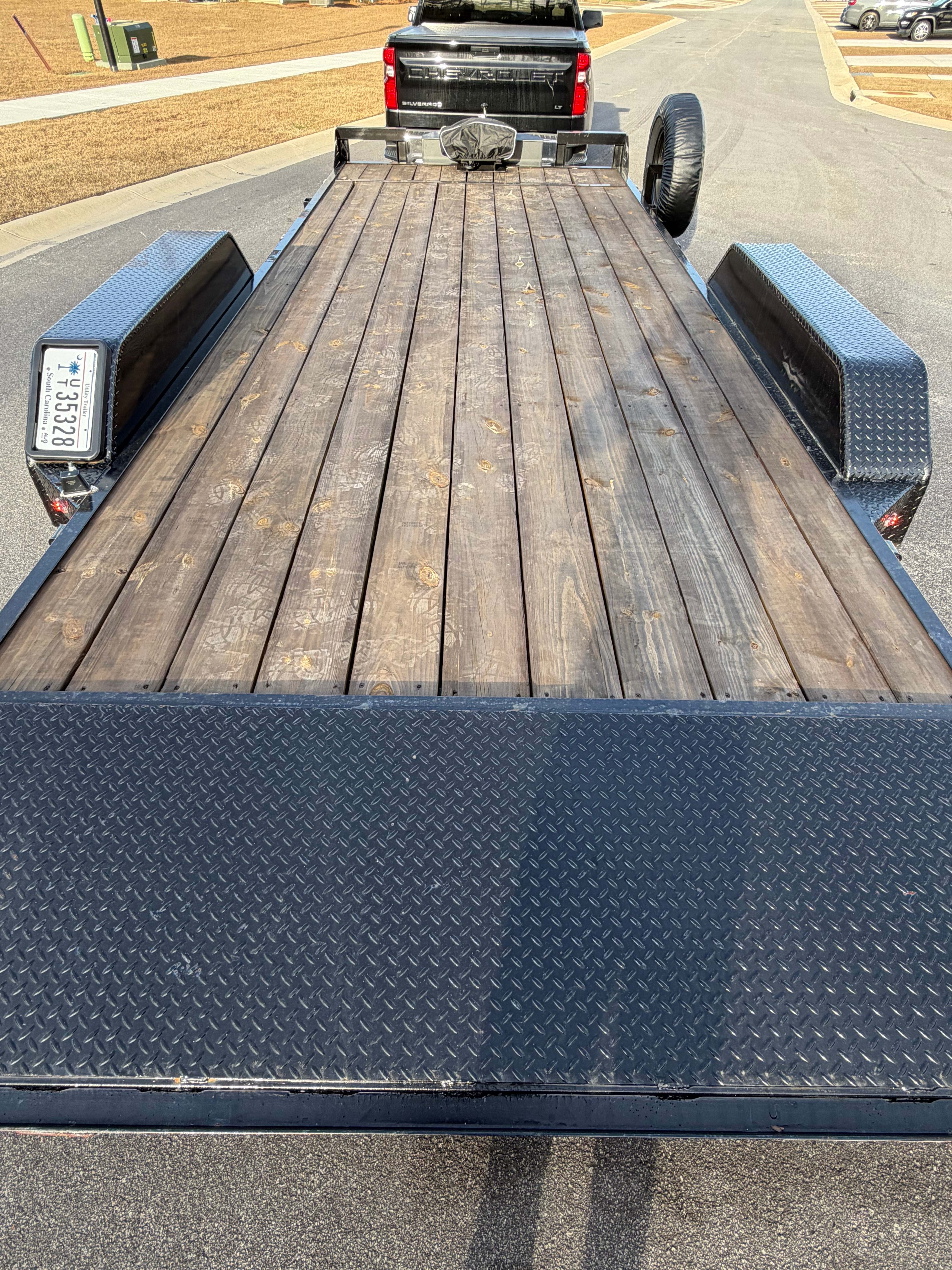 7'x 20' Utility Trailer rental photo 4